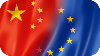 Drapeaux Chine et Union Européenne